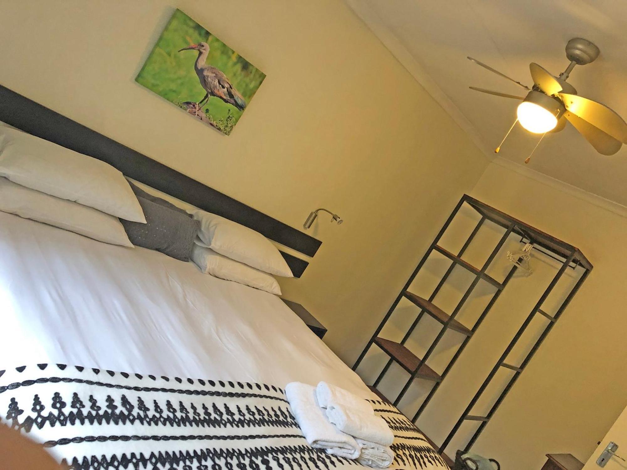 Hills And Dales Accommodation Lanseria Esterno foto