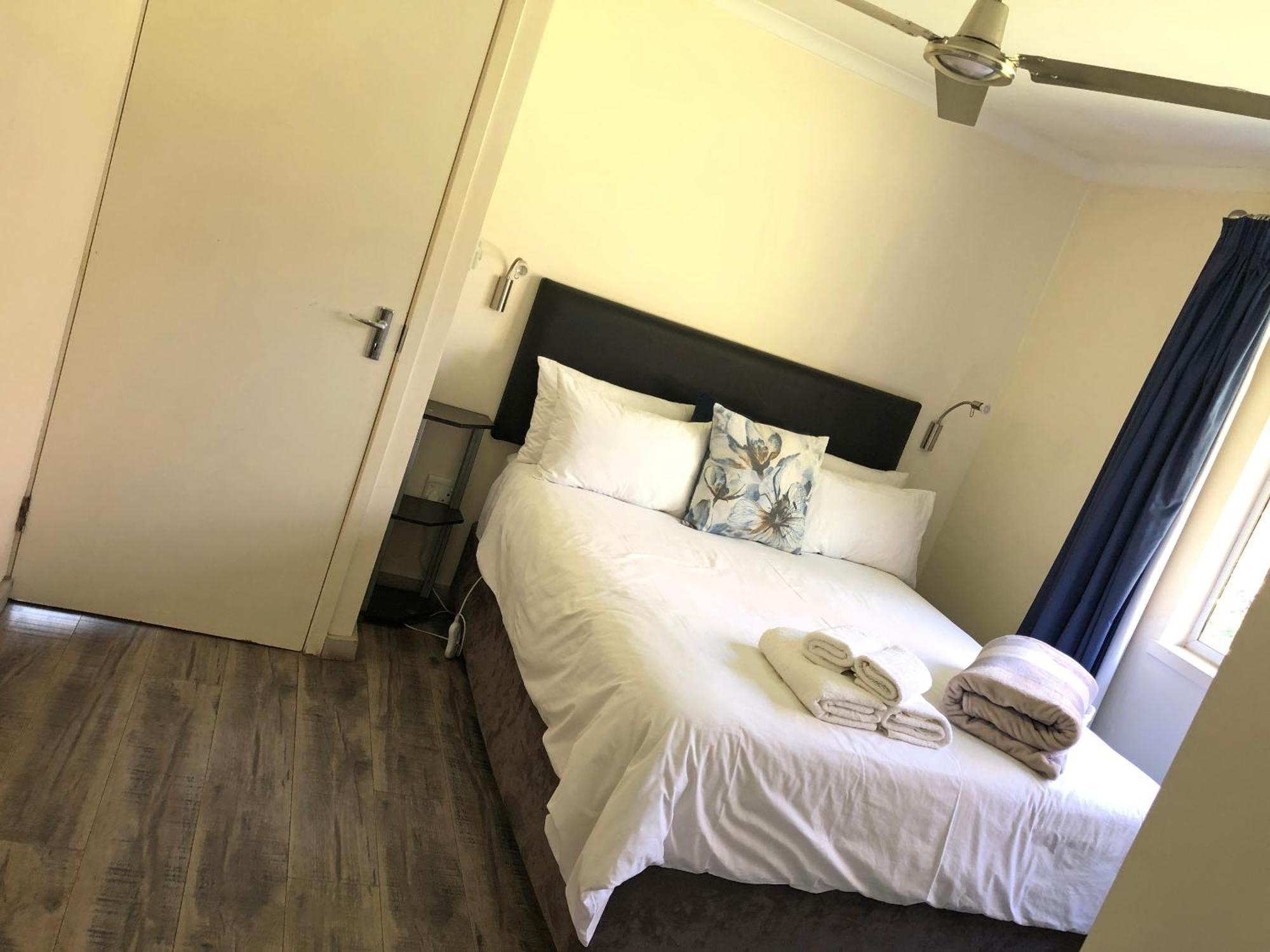 Hills And Dales Accommodation Lanseria Esterno foto